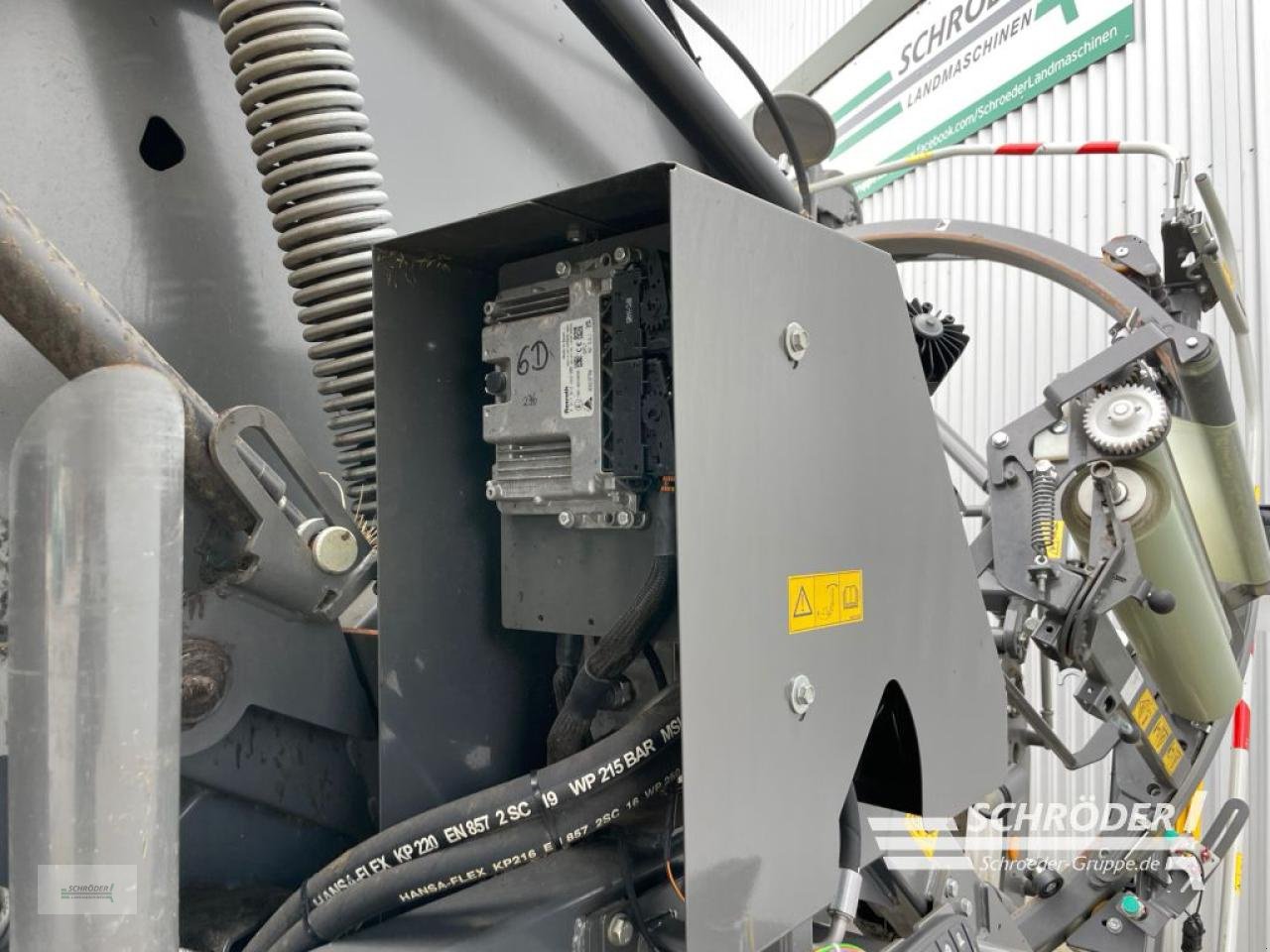 Rundballenwickelgerät типа Fendt ROTANA 160 V COMBI | 25 MESSER, Gebrauchtmaschine в Westerstede (Фотография 19)